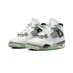 Jordan 4 Retro Seafoam