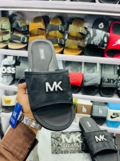 MICHAE_L KORS BLACK 1023