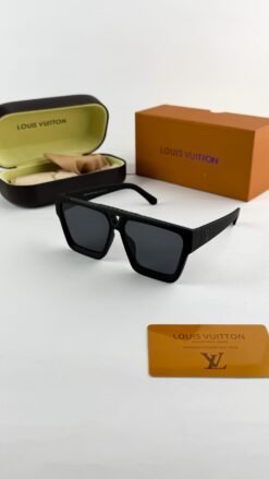 Louis_vuitton_black_1502