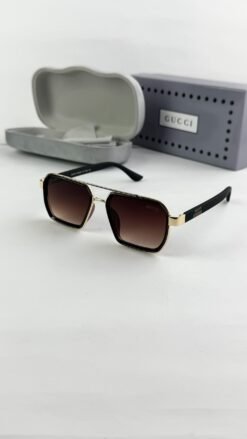 Gucci_gold_brown_0963-83
