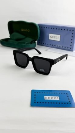 Gucci_black_5118