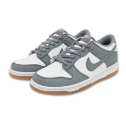 Nike sb dunk grey gum